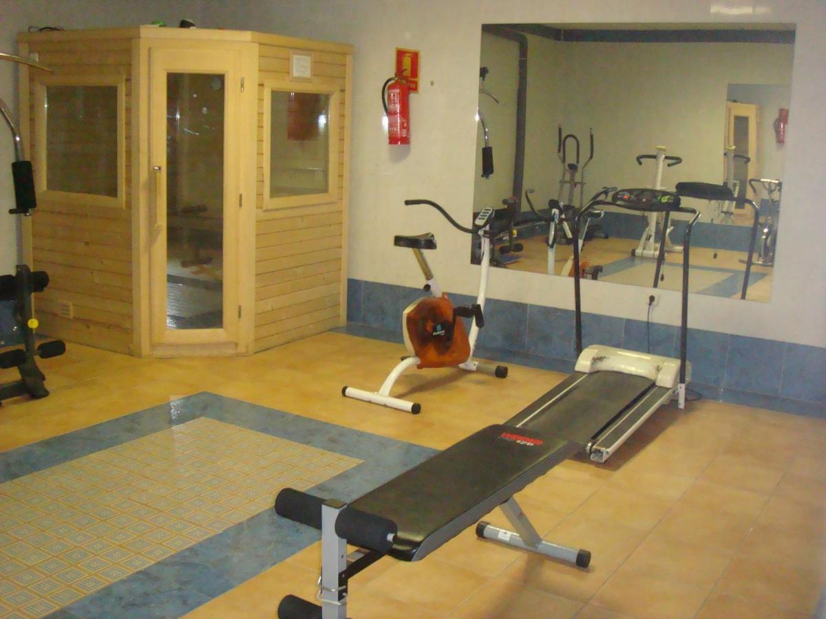 Apartamentos Azahar 푸엔테드제나브 객실 사진