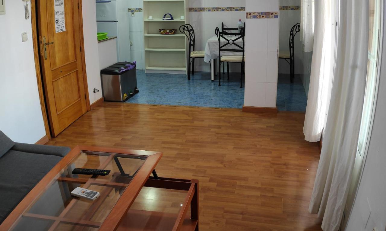 Apartamentos Azahar 푸엔테드제나브 외부 사진
